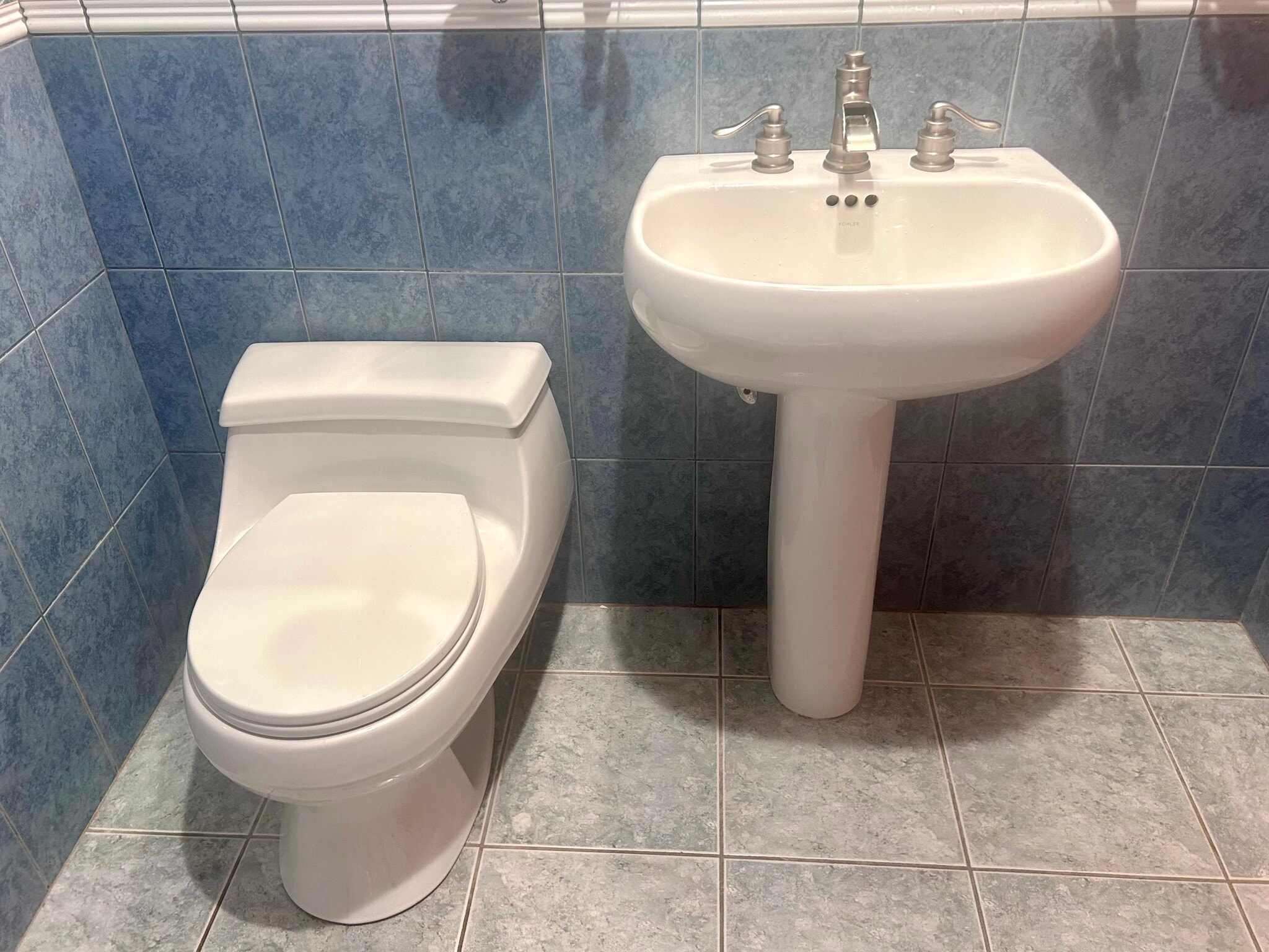 Building Photo - 140 Kenrick St