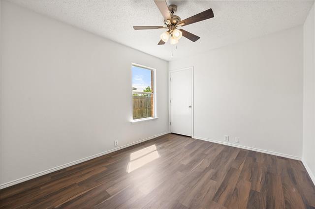 Building Photo - 1406 Anglican Dr