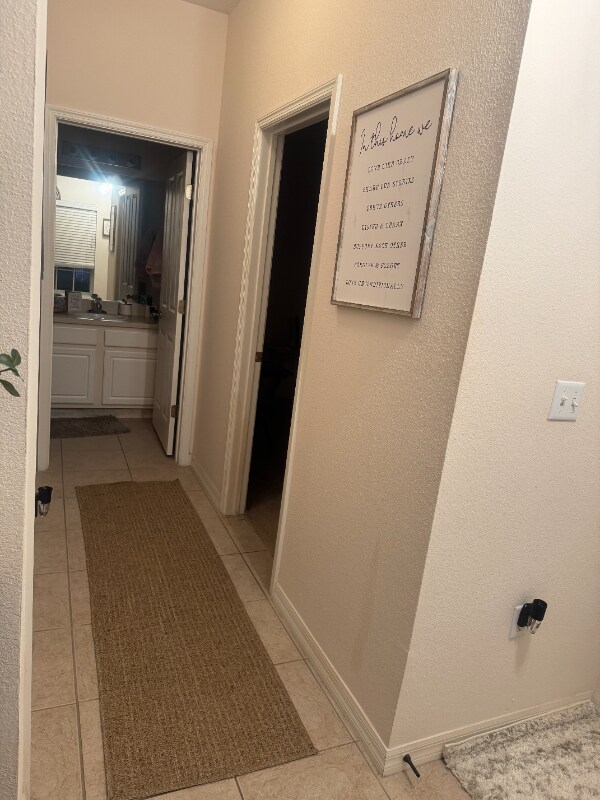 Building Photo - 2153 Winterset Dr