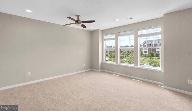 Building Photo - 25552 Casale Terrace