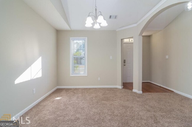 Building Photo - 145 Courtyard Dr