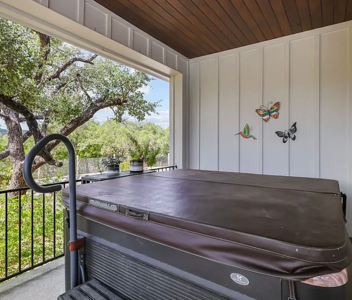 Building Photo - 1032 Clear Water Cyn