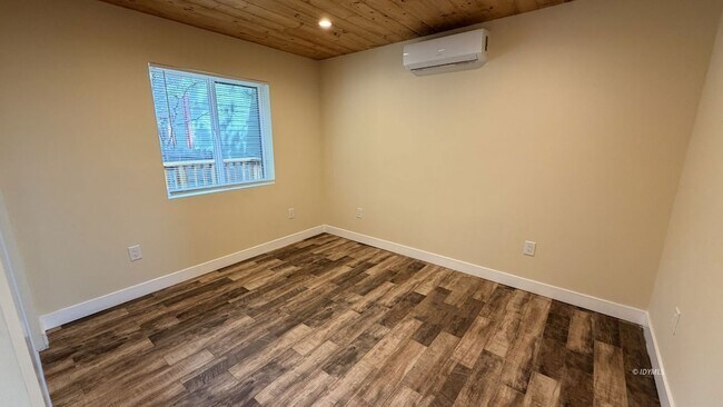 Building Photo - 54317 Pine Crest Ave