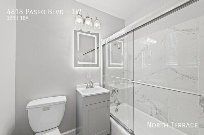 Building Photo - 4818 The Paseo