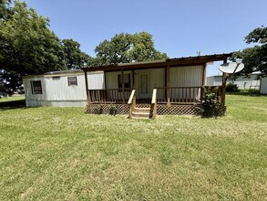 Building Photo - 11968 Deerview St