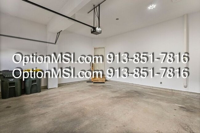 Building Photo - Highly sought-after Retreat at the Wildern...
