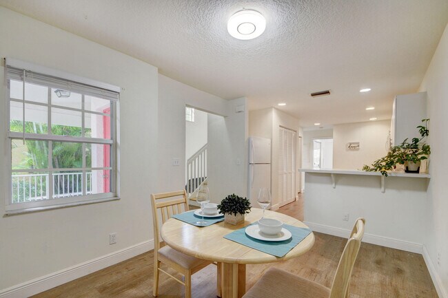 Building Photo - 12554 Westhampton Cir