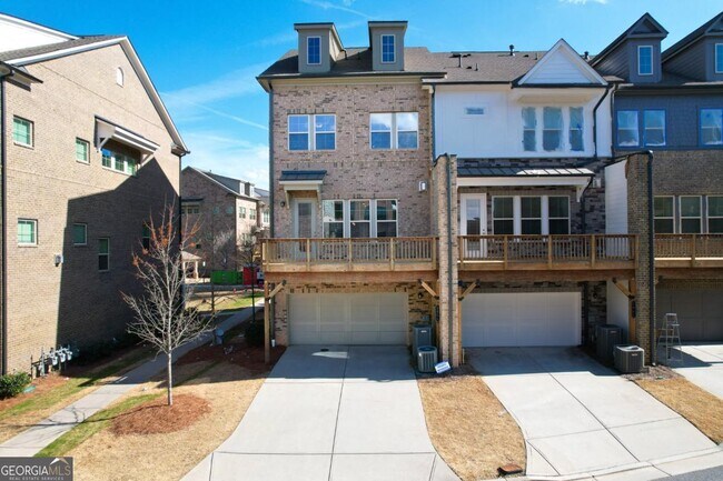 Building Photo - 5051 Pinckney Ln