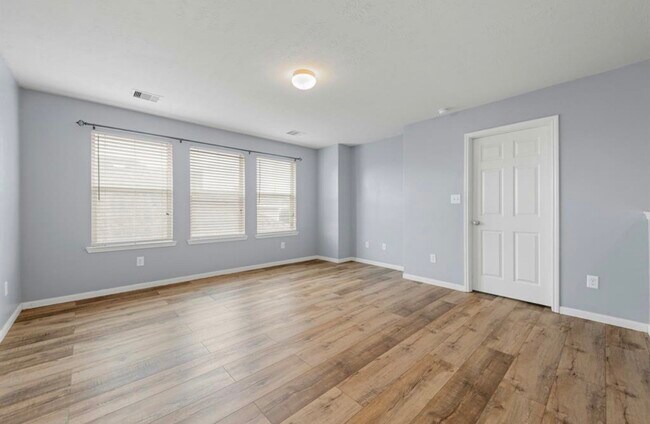 Building Photo - 15110 Spring Sun Ct