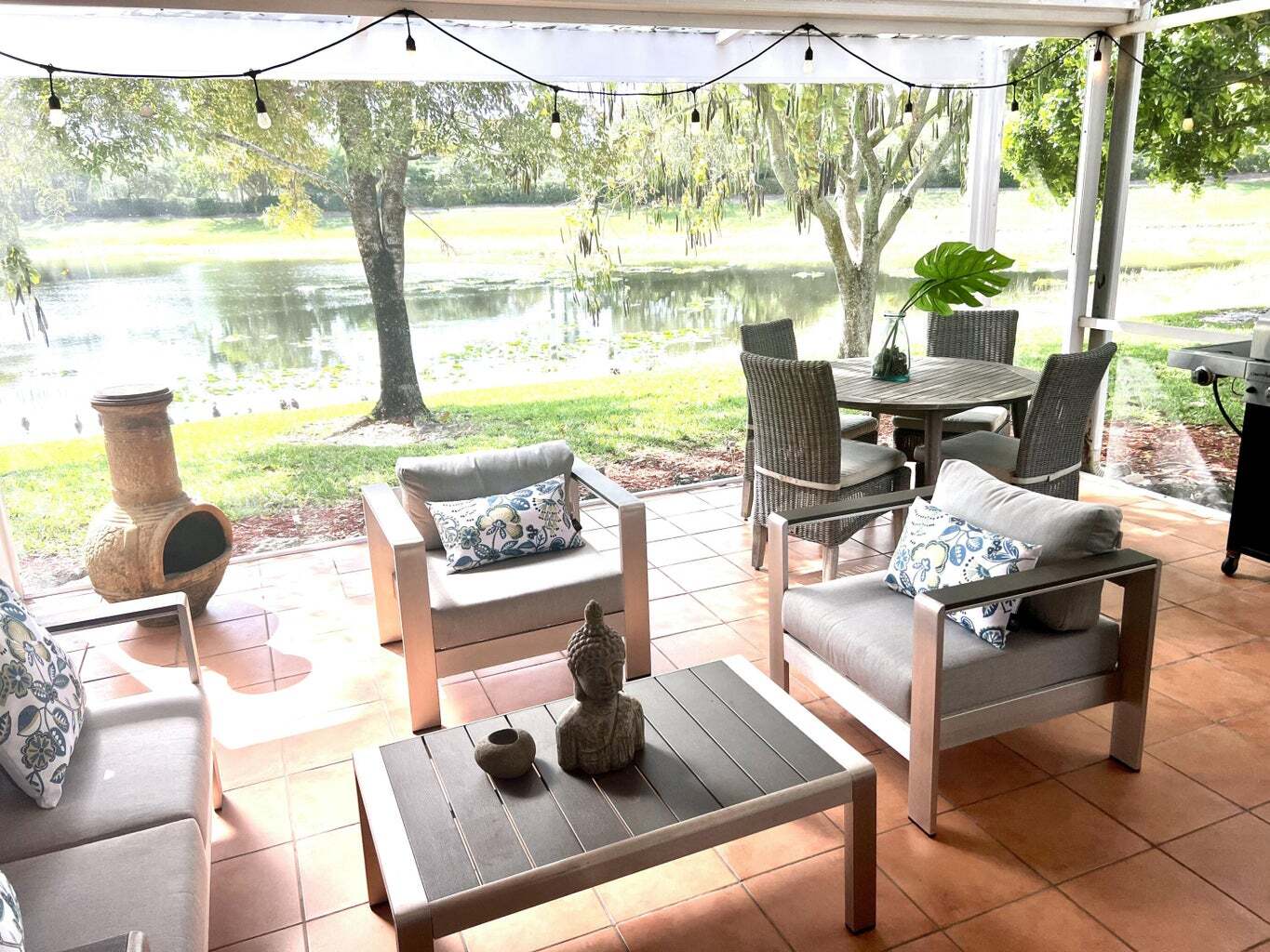 Building Photo - 10614 Lake Shore Dr