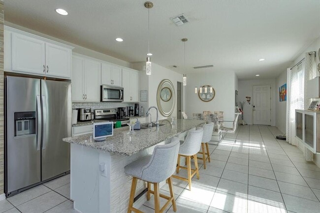 Building Photo - 2736 Giralda Ct