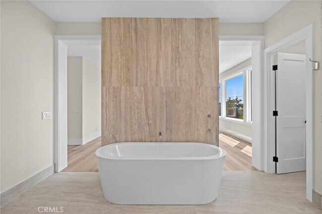 Building Photo - 22661 Sweet Meadow