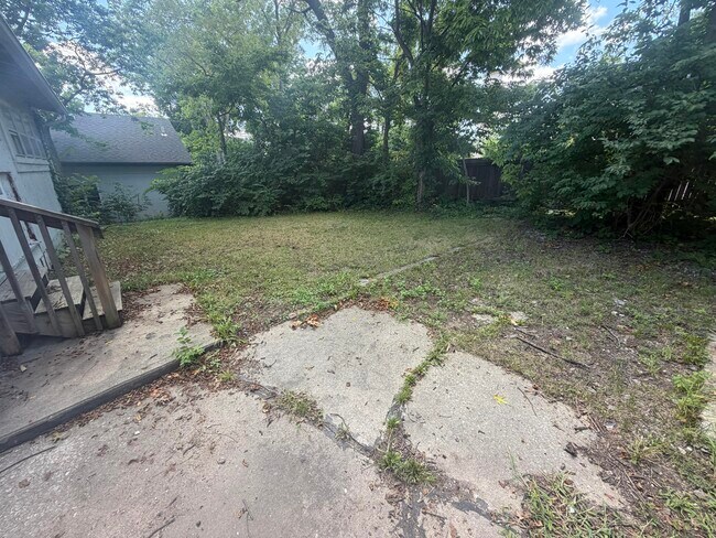 Building Photo - 207 Dorsey St