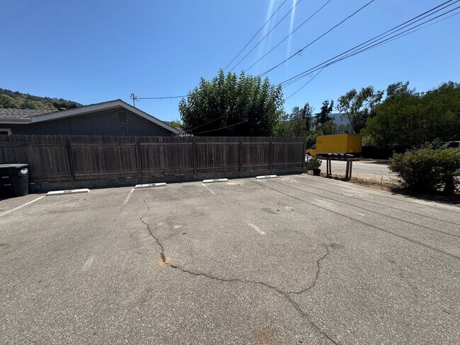 Building Photo - 9088-9094 Nye Road
