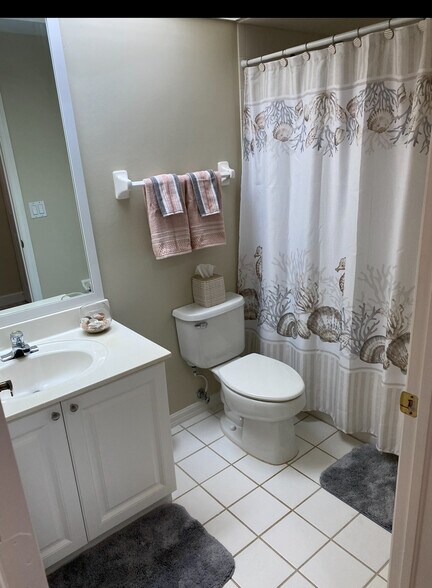 Building Photo - 7505 Silver Trumpet Ln