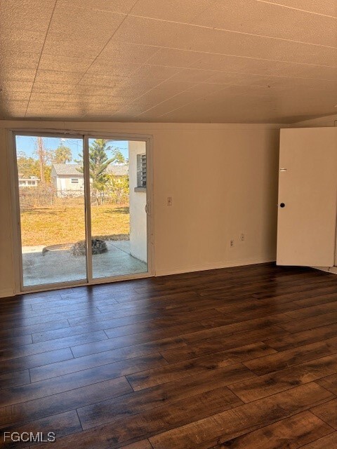 Building Photo - 1759 Winkler Ave