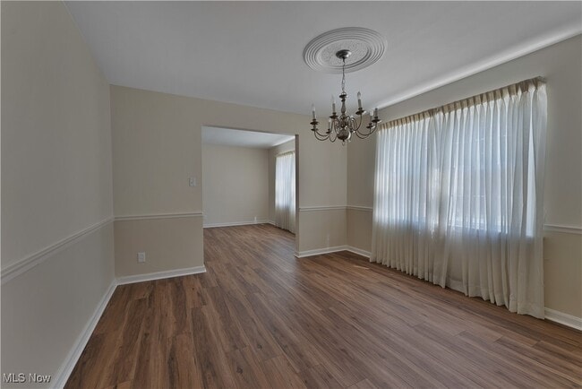 Building Photo - 4185 Adeer Dr