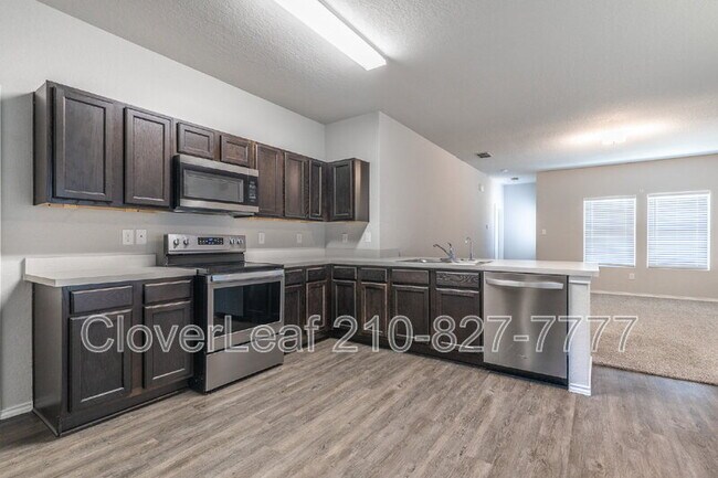 Building Photo - 741 Tupelo Tank Dr