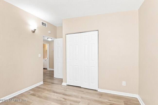 Building Photo - 6132 Ardisia Rd W