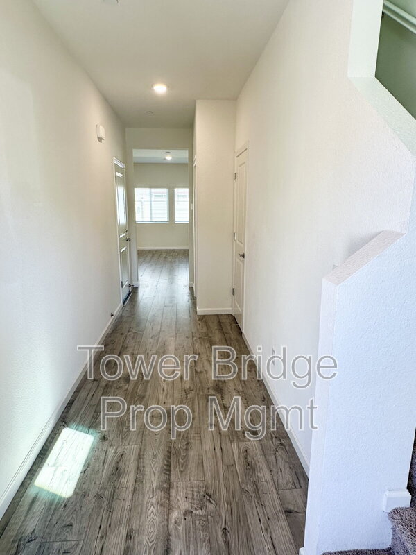 Building Photo - 11789 Plato Way