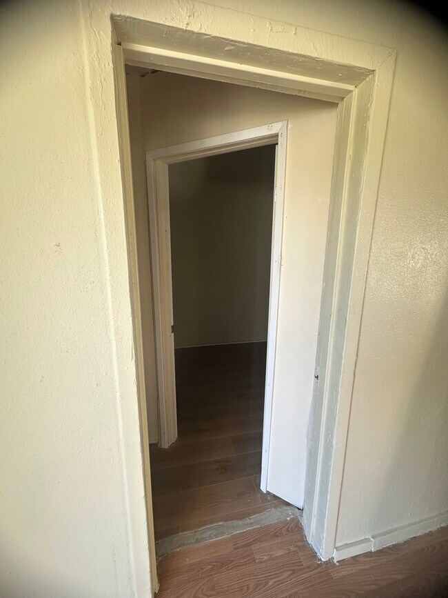 Bedrooms - 5127 Clara St