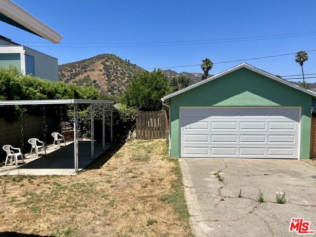 Building Photo - 4316 Perlita Ave