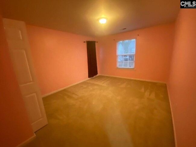 Building Photo - 137 Hammock Dr