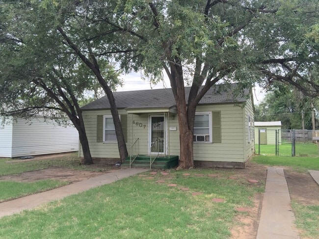 Primary Photo - 4607 32nd St