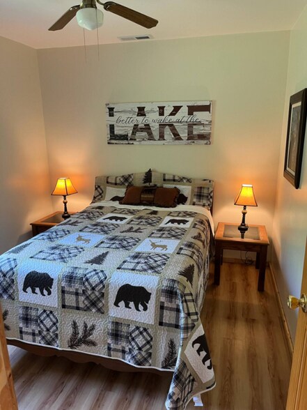 Building Photo - 24245 Clam Lake Dr