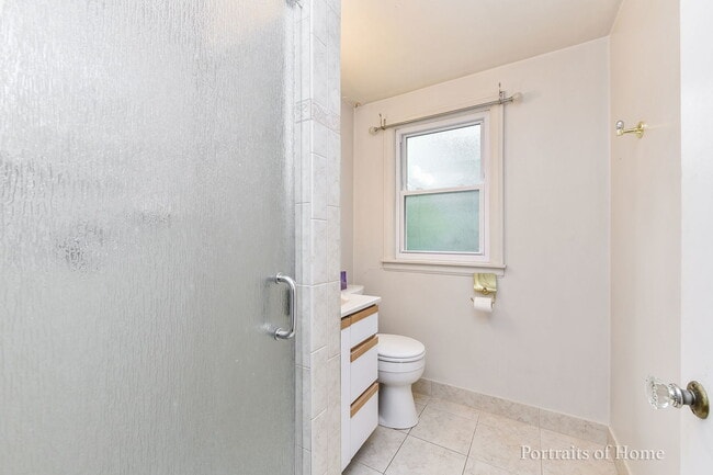 Building Photo - 602 N President St