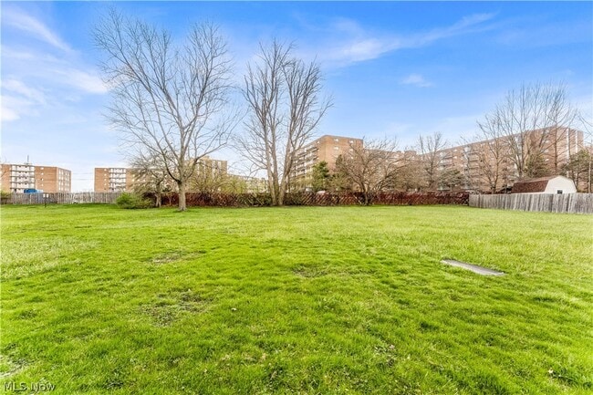 Building Photo - 25121 Price Rd