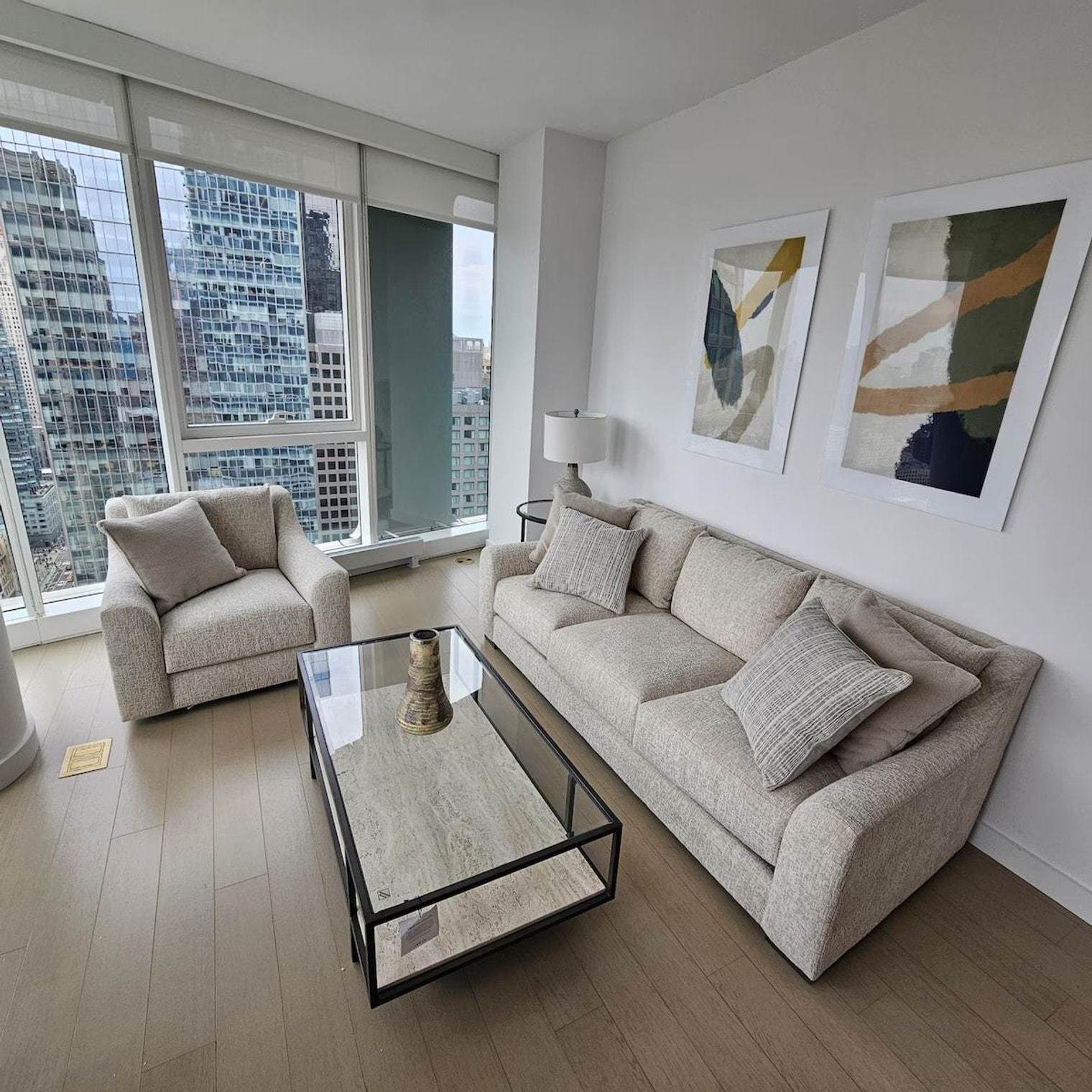 Building Photo - 1626 Broadway