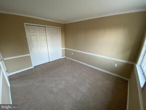 Building Photo - 47 Pikeview Dr