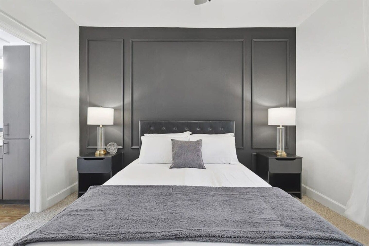 Building Photo - 5445 Town and Country Blvd