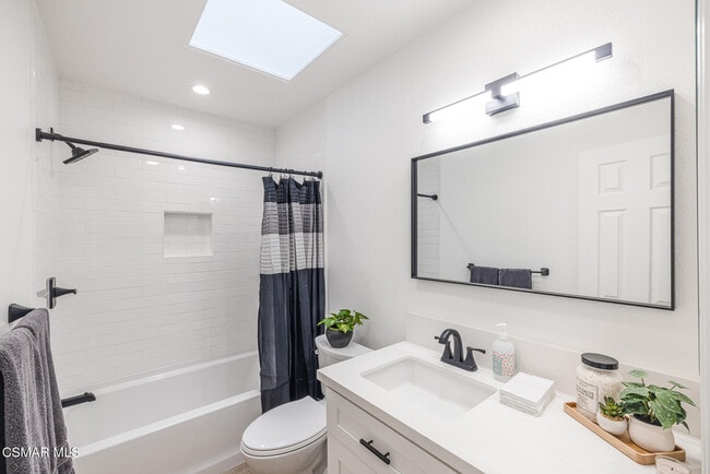 Building Photo - 1116 Nottingwood Cir