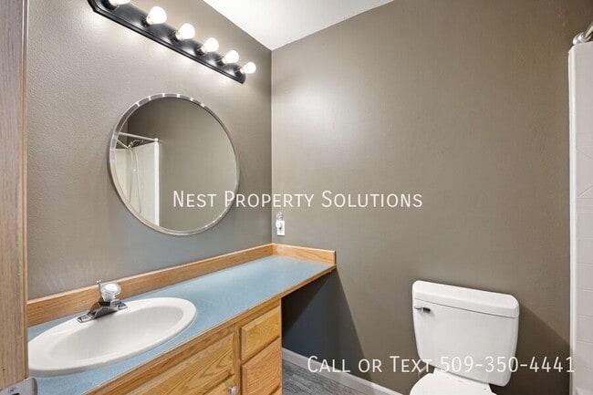 Building Photo - 1525 S Bailey Ave