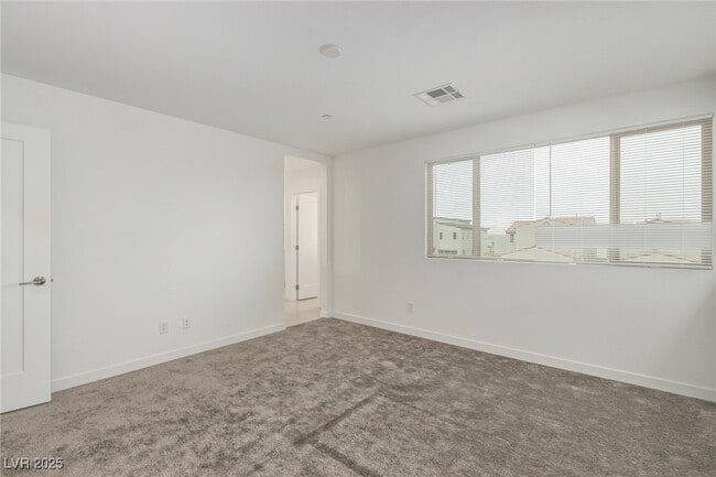 Building Photo - 2691 Chance Canyon St