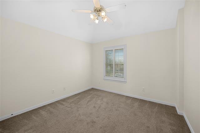 Building Photo - 9720 Zembriski Dr