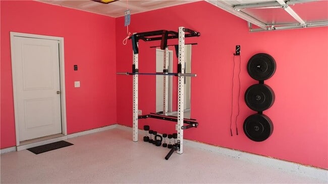 Building Photo - 120 Inman Dr