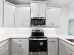 Building Photo - 1078 Rolling Brk Ln