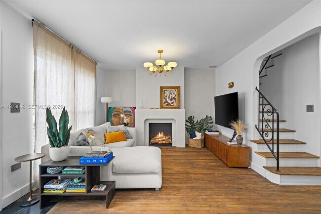 Building Photo - 642 86th St