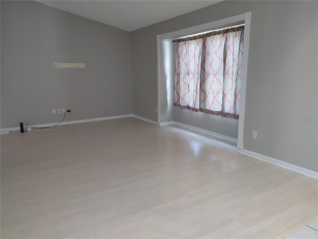 Building Photo - 1668 Spicewood Ln