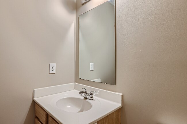 Building Photo - 5522 Spring River Ave