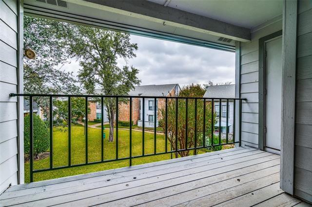 Building Photo - 15151 Berry Trail
