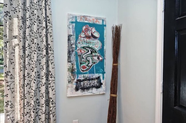 Building Photo - 600 Hermitage Ct