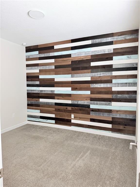 Building Photo - 2065 Camden Loop