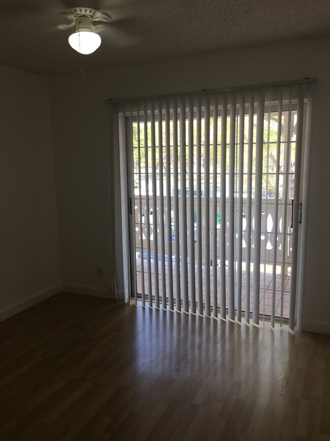 Building Photo - 10441 Mahogany Key Cir