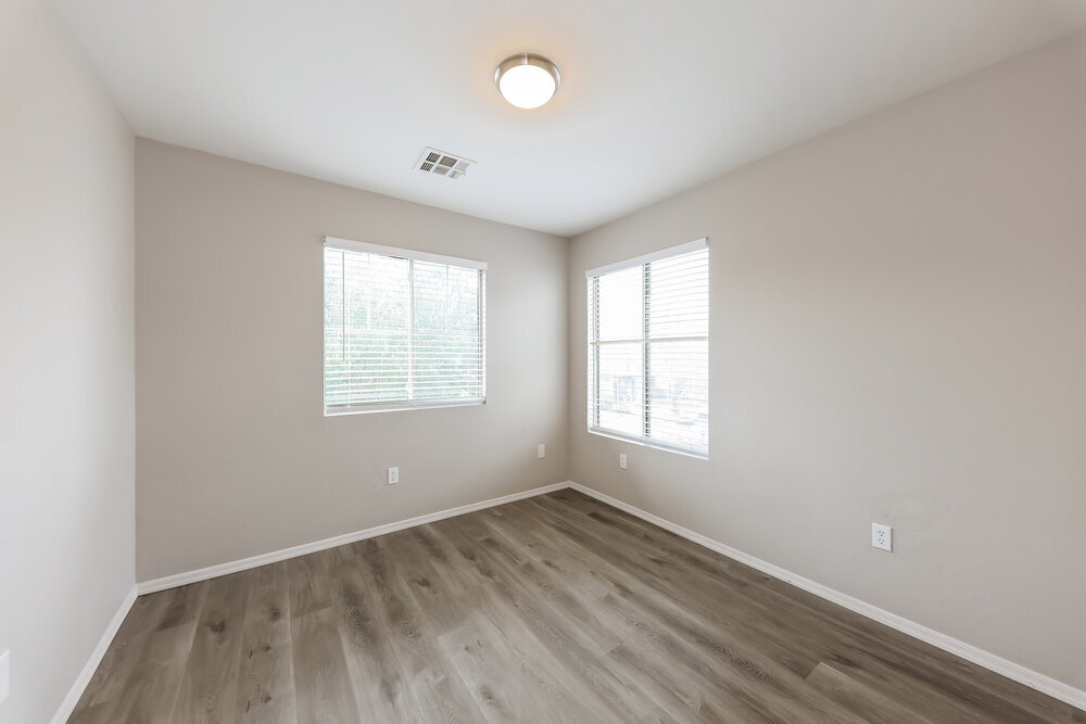 Building Photo - 4010 W Pollack St