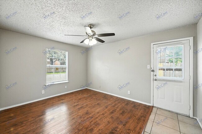 Building Photo - 6176 Vega Dr