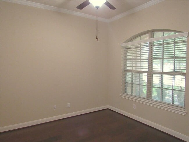 Building Photo - 13902 Desert Trace Ct